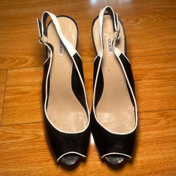Classy Guess Black Stilettos - Picture 3 of 4